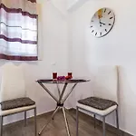 Kimw Apartment
